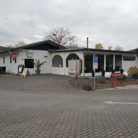 Malefi 2 Am Gülser Moselbogen Apartamento *